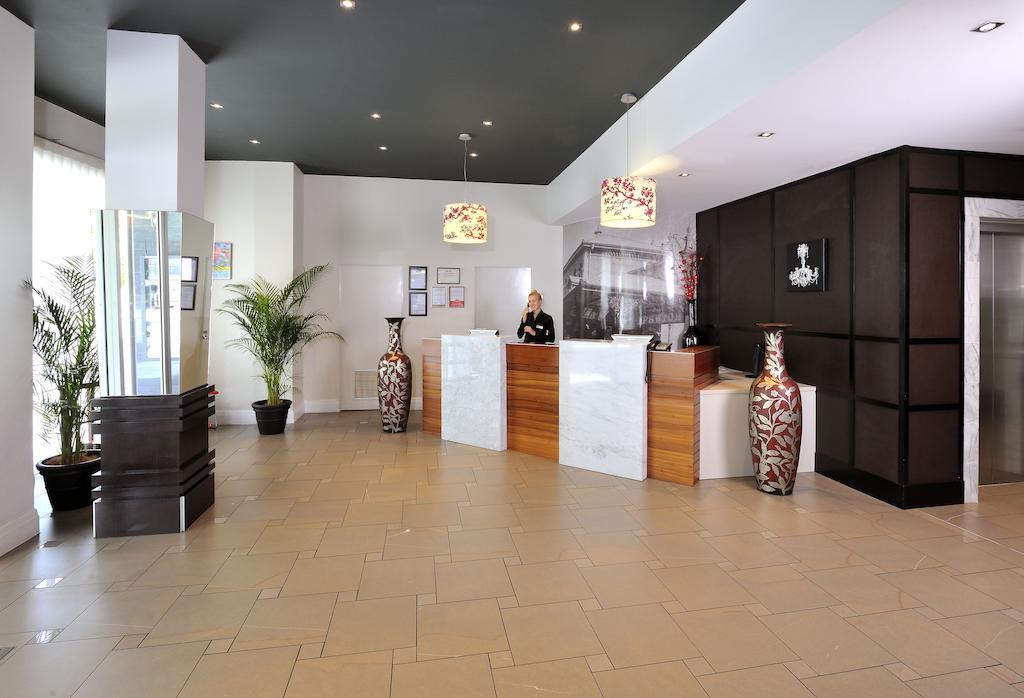 Metro Hotel Ipswich International Bagian luar foto