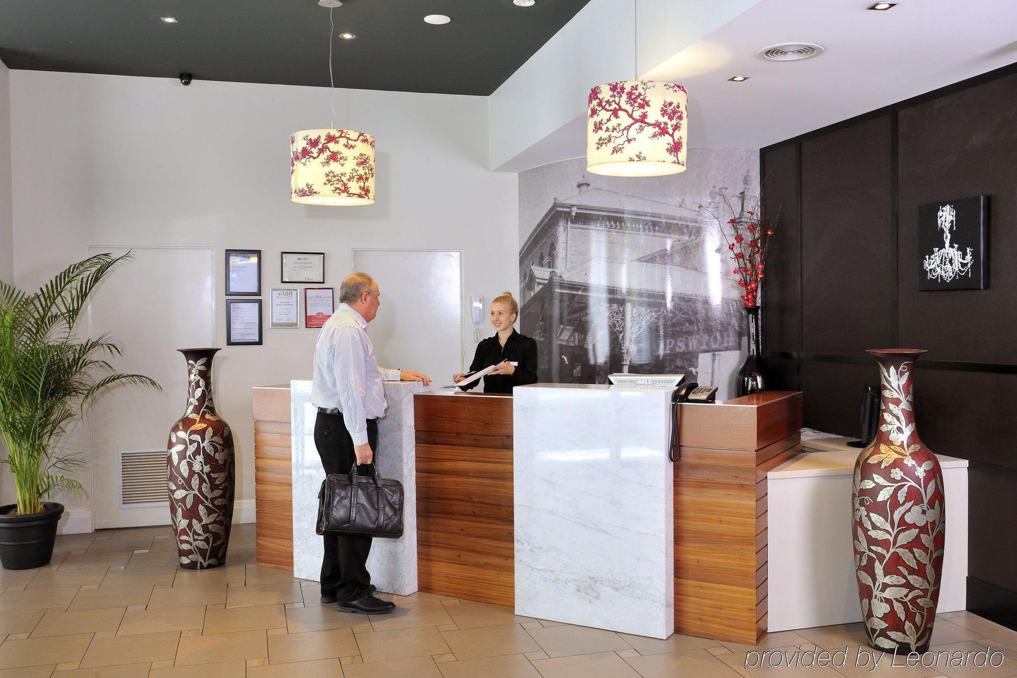 Metro Hotel Ipswich International Bagian luar foto